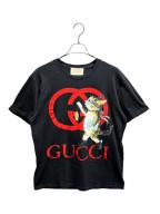 GUCCIグッチ）の古着「ロゴキャットプリントTシャツ」｜ブラック