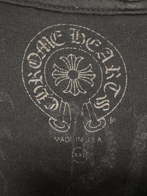 CHROME HEARTS（クロムハーツ）CHROME HEARTS (クロムハーツ) ARCH LOGO SCROLL RABEL USA PRINT TEE ブラック サイズ:XXLの古着・服飾アイテム