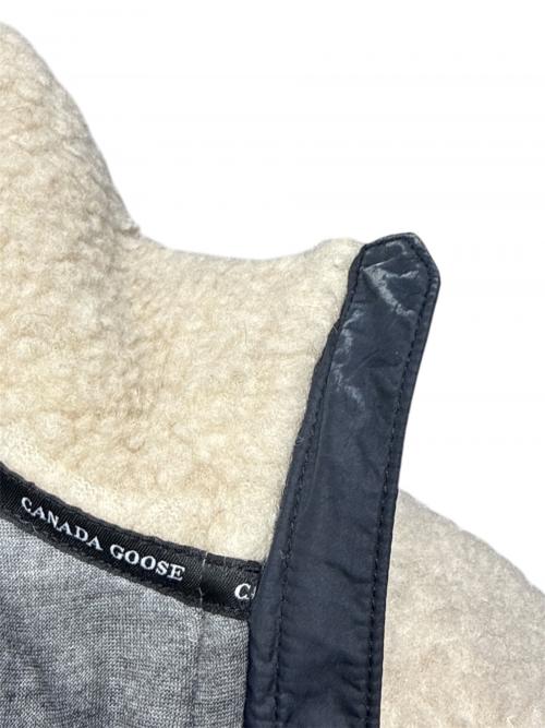CANADA GOOSE（カナダグース）CANADA GOOSE (カナダグース) Simcoe Zip Up Sweater Kind High Pile Fleece(シムコー ジップアップ セーター カインド ハイパイル フリース) ホワイト サイズ:Mの古着・服飾アイテム