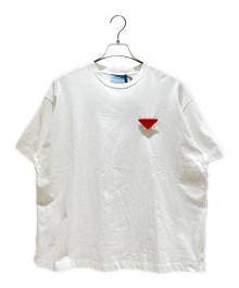 PRADA（プラダ）の古着「トライアングルロゴTシャツ/3558A S211 10UP」｜ホワイト