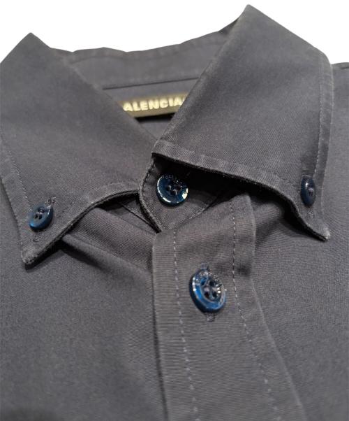 BALENCIAGA（バレンシアガ）BALENCIAGA (バレンシアガ) バックロゴプリント半袖シャツ ネイビー サイズ:37の古着・服飾アイテム