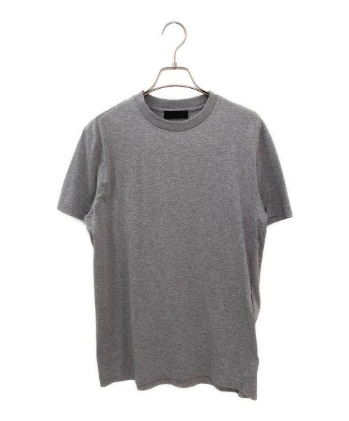 PRADA（プラダ）PRADA (プラダ) 半袖Tシャツ グレー サイズ:Mの古着・服飾アイテム