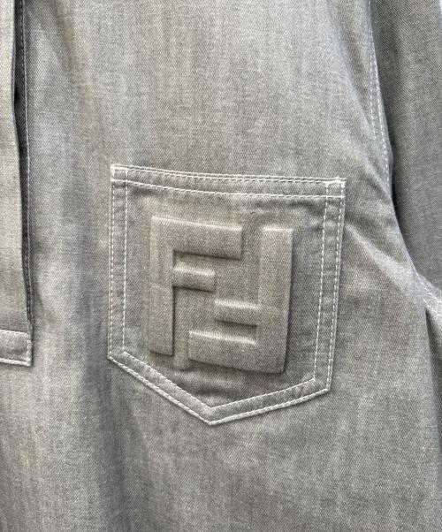FENDI（フェンディ）FENDI (フェンディ) FFロゴプルオーバーシャツ グレー サイズ:38の古着・服飾アイテム