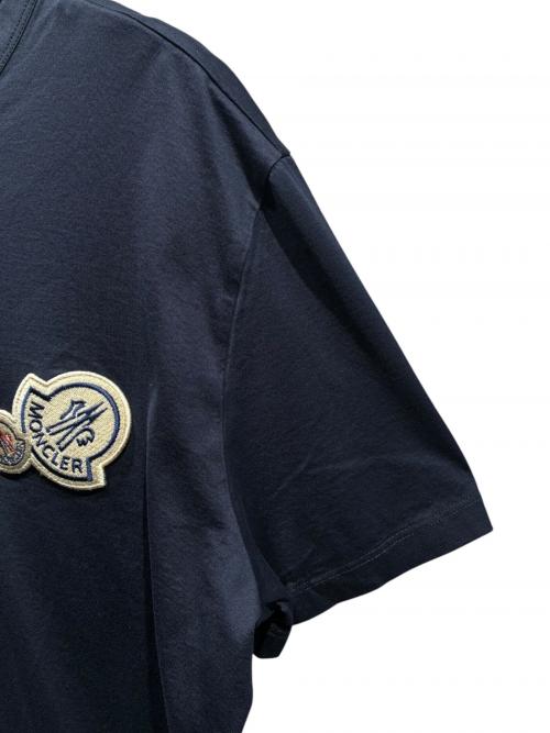 MONCLER（モンクレール）MONCLER (モンクレール) ダブルワッペン Tシャツ/F20918C78110 ネイビー サイズ:XXLの古着・服飾アイテム