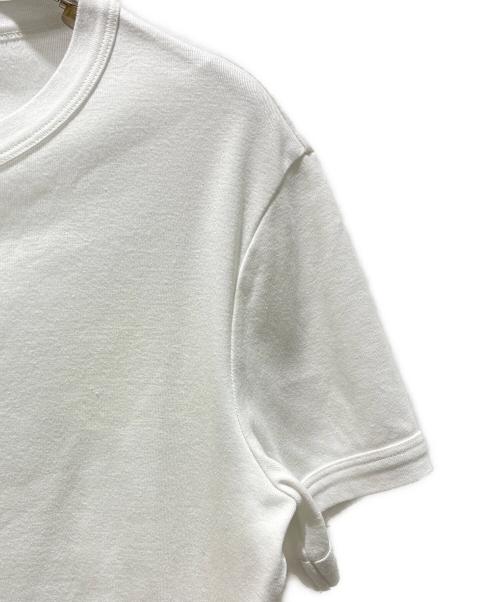 PRADA（プラダ）PRADA (プラダ) トライアングルロゴTシャツ/UJN824 S222 11ZM ホワイト サイズ:XSの古着・服飾アイテム