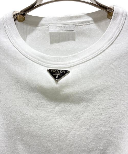 PRADA（プラダ）PRADA (プラダ) トライアングルロゴTシャツ/UJN824 S222 11ZM ホワイト サイズ:XSの古着・服飾アイテム