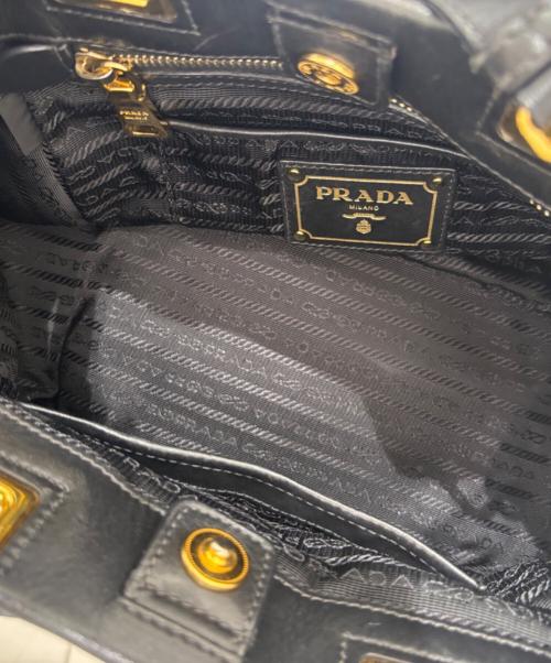 PRADA（プラダ）PRADA (プラダ) ハンドバッグ 2WAYショルダーバッグ ブラックの古着・服飾アイテム