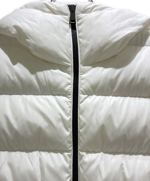 MONCLER（モンクレール）MONCLER (モンクレール) DERA Down Jacket/DERA ダウンジャケット/H20931A00116 539ZD ホワイト サイズ:1の古着・服飾アイテム