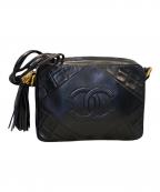 CHANELシャネル）の古着「Coco Mark Camera Tassel Shoulder Bag/ココマーク カメラ タッセル ショルダーバッグ」｜ブラック
