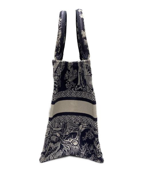 Christian Dior（クリスチャン ディオール）Christian Dior (クリスチャン ディオール) Dior Book Tote バッグ スモール/M1265ZRGO_M35I ネイビー サイズ:スモールの古着・服飾アイテム