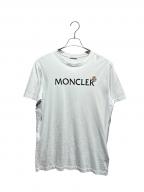 MONCLERモンクレール）の古着「ロゴTシャツ/J10918C00057」｜ホワイト