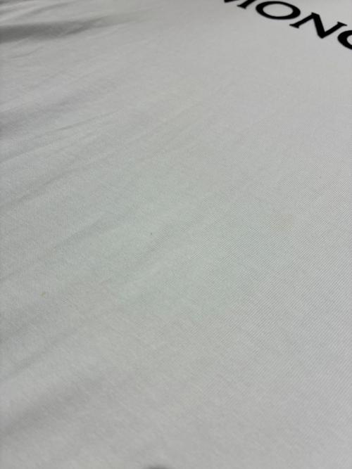 MONCLER（モンクレール）MONCLER (モンクレール) ロゴTシャツ/J10918C00057 ホワイト サイズ:Sの古着・服飾アイテム