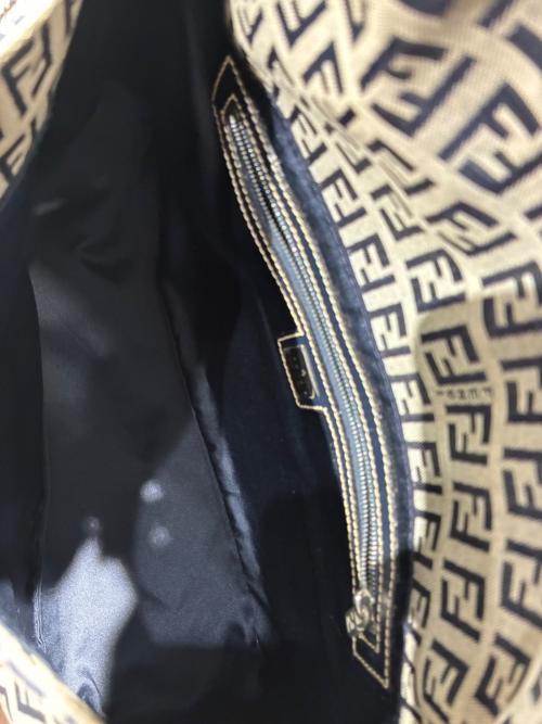 FENDI（フェンディ）FENDI (フェンディ) ズッキーノハンドバッグ ベージュの古着・服飾アイテム