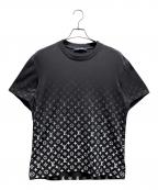 LOUIS VUITTONルイ ヴィトン）の古着「モノグラムグラディエントTシャツ」｜ブラック