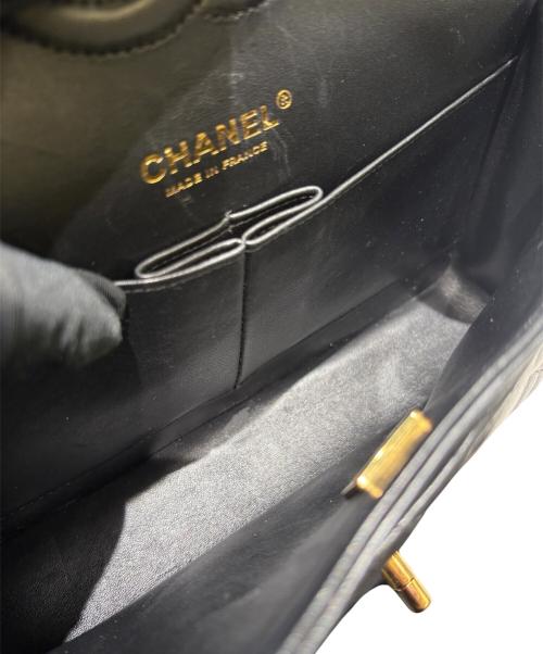 CHANEL（シャネル）CHANEL (シャネル) チェーンショルダーダブルフラップバッグ/マトラッセ25 ブラック サイズ:25の古着・服飾アイテム