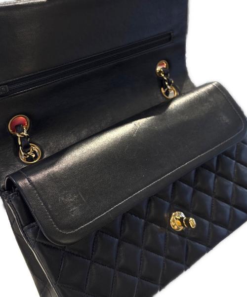 CHANEL（シャネル）CHANEL (シャネル) Classic Matelassé Bag マトラッセ25 Ｗフラップチェーンショルダーバッグ ブラック サイズ:25の古着・服飾アイテム