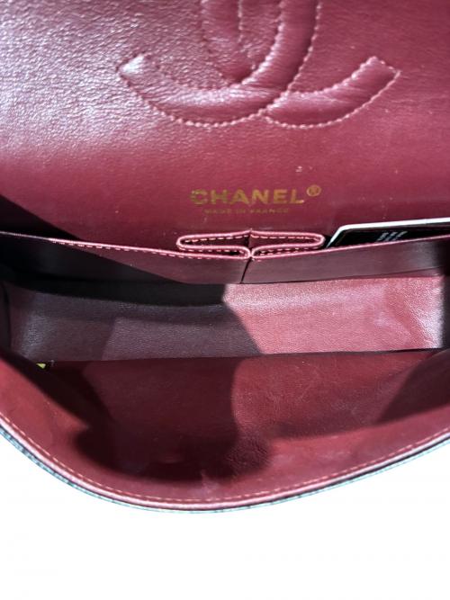 CHANEL（シャネル）CHANEL (シャネル) マトラッセ25/Wフラップチェーンショルダーバッグ ブラック サイズ:25の古着・服飾アイテム