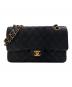 CHANEL（シャネル）の古着「Matelassé 25/マトラッセ25/Double Flap Chain Shoulder Bag/Wフラップチェーンショルダーバッグ」｜ブラック