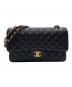 CHANEL（シャネル）の古着「マトラッセ25/Wフラップチェーンショルダーバッグ」｜ブラック