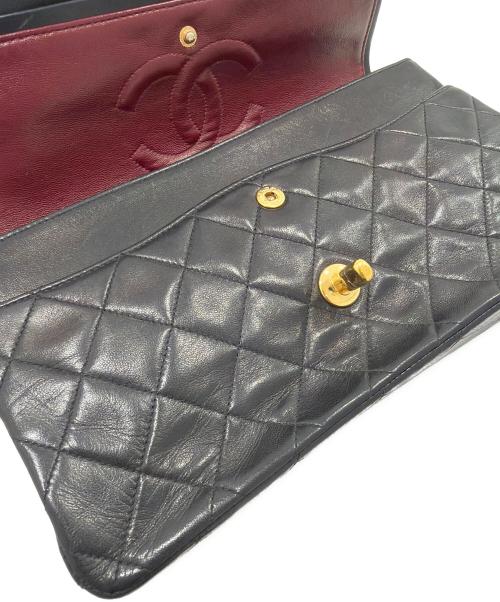 CHANEL（シャネル）CHANEL (シャネル) マトラッセ25/Wフラップチェーンショルダーバッグ ブラック サイズ:25の古着・服飾アイテム