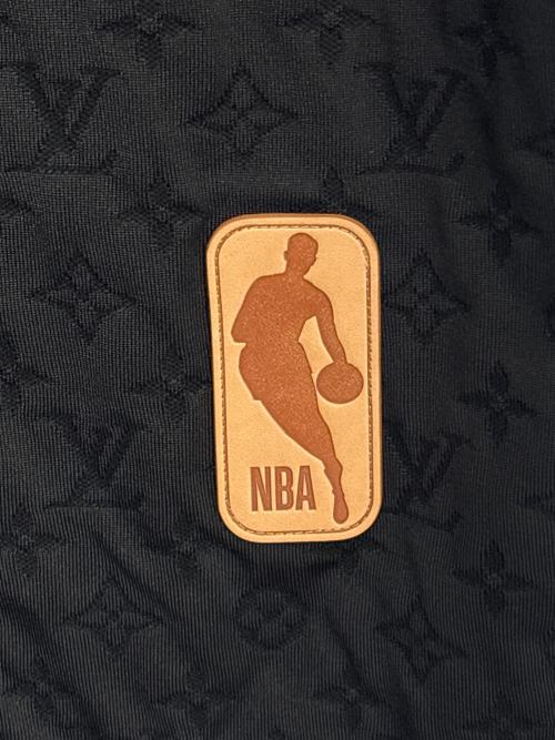LOUIS VUITTON（ルイ ヴィトン）LOUIS VUITTON (ルイ ヴィトン) NBAモノグラムニットシャツ ブラック サイズ:Sの古着・服飾アイテム