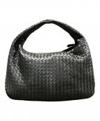 BOTTEGA VENETAボッテガベネタ）の古着「イントレチャートワンショルダーバッグ」｜ブラック