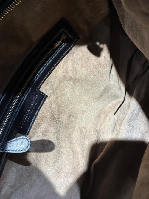 BOTTEGA VENETA（ボッテガベネタ）BOTTEGA VENETA (ボッテガベネタ) イントレチャートワンショルダーバッグ ブラックの古着・服飾アイテム
