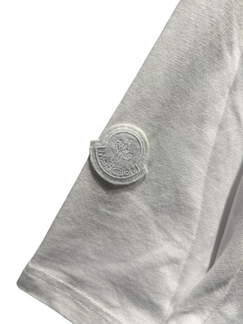 MONCLER（モンクレール）MONCLER (モンクレール) ロゴTシャツ/J10918C00013 8390T ホワイト サイズ:Lの古着・服飾アイテム