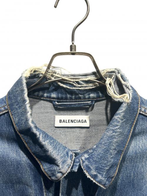 BALENCIAGA（バレンシアガ）BALENCIAGA (バレンシアガ) ダメージ加工バックロゴデニムジャケット インディゴ サイズ:40の古着・服飾アイテム