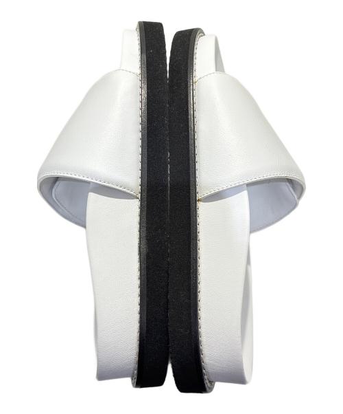 LOUIS VUITTON（ルイ ヴィトン）LOUIS VUITTON (ルイ ヴィトン) LV サンセット・ラインコンフォートサンダル/LV Sunset 'White Leather' ホワイト サイズ:35の古着・服飾アイテム