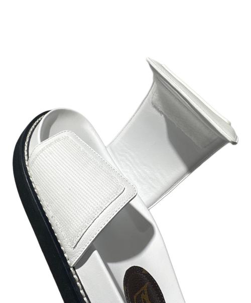 LOUIS VUITTON（ルイ ヴィトン）LOUIS VUITTON (ルイ ヴィトン) LV サンセット・ラインコンフォートサンダル/LV Sunset 'White Leather' ホワイト サイズ:35の古着・服飾アイテム