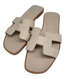 HERMES（エルメス）の古着「オランサンダル/Oran Leather Sandals」｜ベージュ