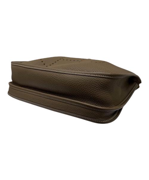 HERMES（エルメス）HERMES (エルメス) エブリン3PM/トリヨンクレマンス/エトゥープ/ゴールド金具/D刻印:2019年製 エトゥープ サイズ:PMの古着・服飾アイテム