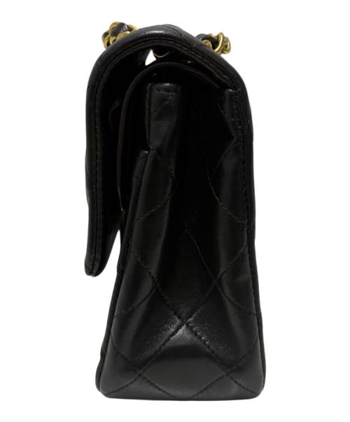 CHANEL（シャネル）CHANEL (シャネル) Wフラップチェーンショルダーバッグ ブラック×ゴールド金具 サイズ:23の古着・服飾アイテム