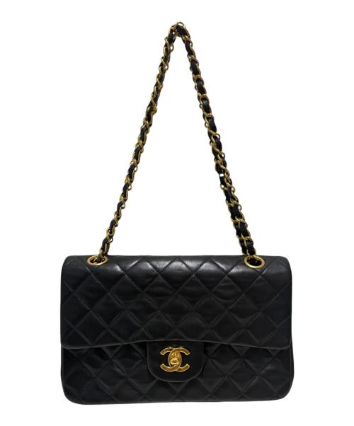 CHANEL（シャネル）CHANEL (シャネル) Wフラップチェーンショルダーバッグ ブラック×ゴールド金具 サイズ:23の古着・服飾アイテム