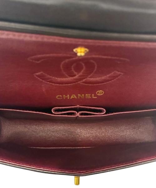 CHANEL（シャネル）CHANEL (シャネル) Wフラップチェーンショルダーバッグ ブラック×ゴールド金具 サイズ:23の古着・服飾アイテム