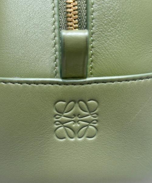 LOEWE（ロエベ）LOEWE (ロエベ) アマソナ19 スクエア グリーン サイズ:19の古着・服飾アイテム