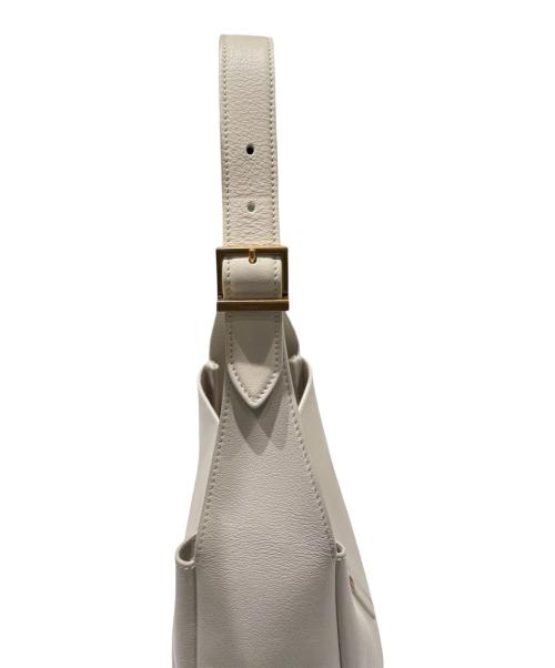 Saint Laurent Paris（サンローランパリ）Saint Laurent Paris (サンローランパリ) ショルダーバッグ/ル サンカセット ソフト スモール/713938 ベージュの古着・服飾アイテム