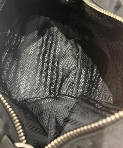 PRADA（プラダ）PRADA (プラダ) トライアングルロゴ チェーンショルダーバッグ ブラック サイズ:-の古着・服飾アイテム