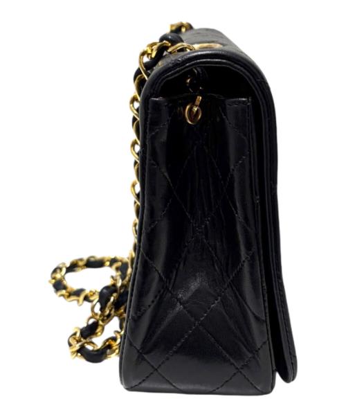 CHANEL（シャネル）CHANEL (シャネル) マトラッセ23 フルフラップチェーンショルダーバッグ ブラック×ゴールド金具 サイズ:23の古着・服飾アイテム