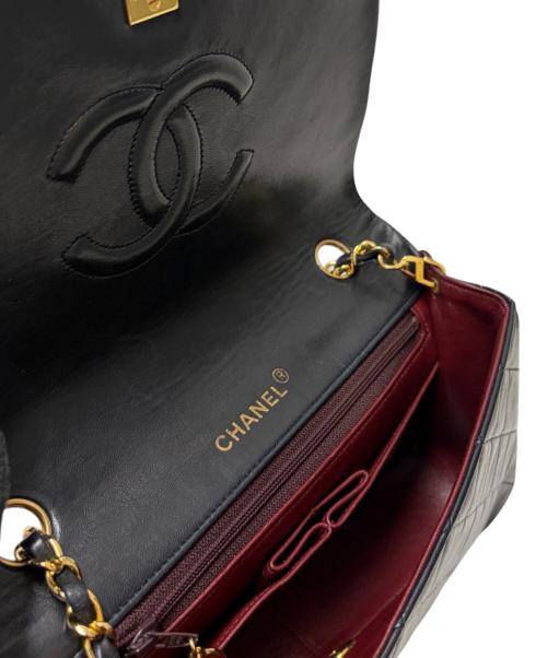 CHANEL（シャネル）CHANEL (シャネル) マトラッセ23 フルフラップチェーンショルダーバッグ ブラック×ゴールド金具 サイズ:23の古着・服飾アイテム