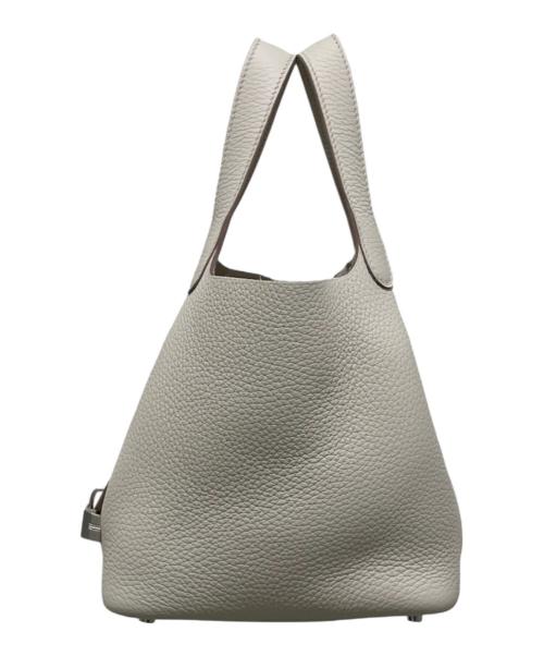 HERMES（エルメス）HERMES (エルメス) ピコタンロックPM/トリヨンクレマンス/アイボリー系/W刻印:2024年製/シルバー金具 エタン サイズ:PMの古着・服飾アイテム