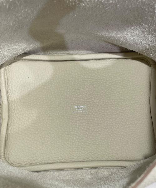 HERMES（エルメス）HERMES (エルメス) ピコタンロックPM/トリヨンクレマンス/アイボリー系/W刻印:2024年製/シルバー金具 エタン サイズ:PMの古着・服飾アイテム