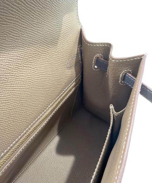 HERMES（エルメス）HERMES (エルメス) Kelly 25, external stitching, tricolor/ケリー25 外縫い トリコロール エトゥープ/アルドワーズ/ブラック サイズ:25の古着・服飾アイテム