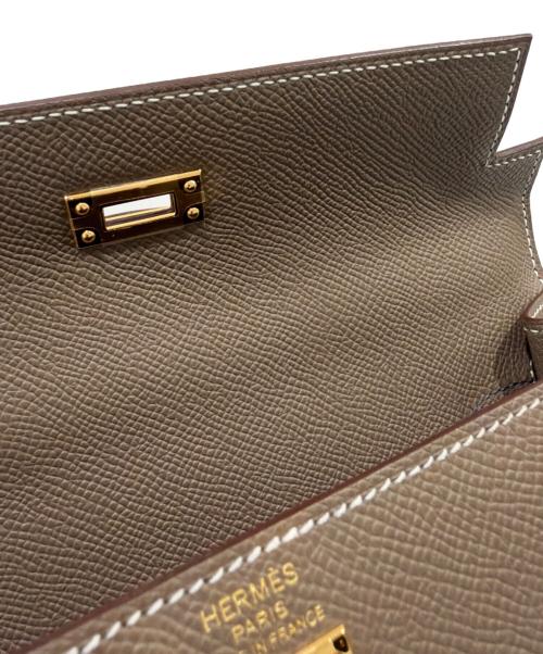 HERMES（エルメス）HERMES (エルメス) Kelly 25, external stitching, tricolor/ケリー25 外縫い トリコロール エトゥープ/アルドワーズ/ブラック サイズ:25の古着・服飾アイテム