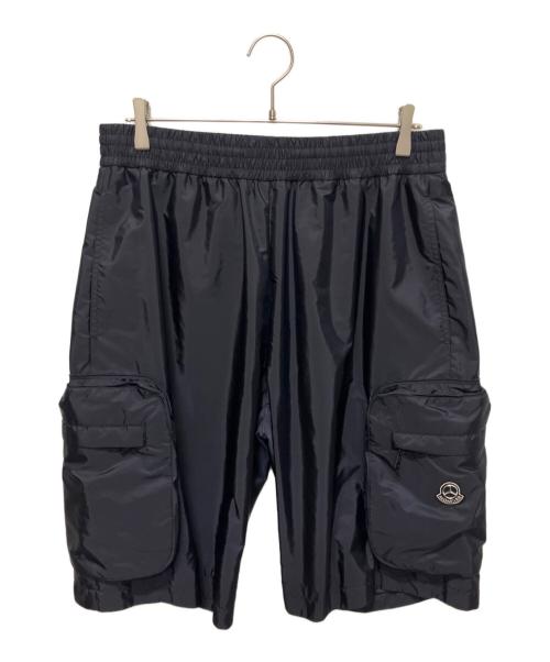 MONCLER（モンクレール）MONCLER (モンクレール) MERCEDS BENZ (メルセデスベンツ) 3 MONCLER MERCEDES-BENZ DESIGNED BY NIGOLDENEYE Shorts ネイビー サイズ:Ⅼの古着・服飾アイテム