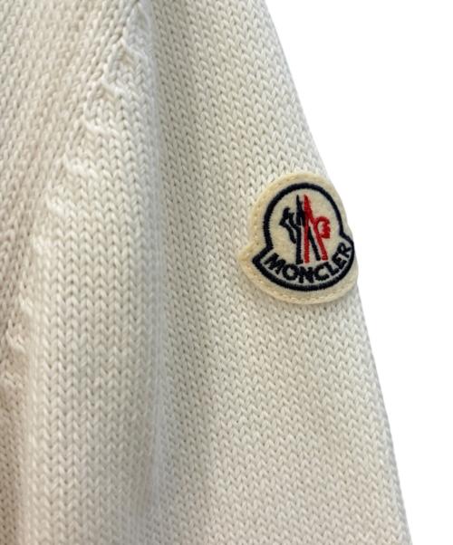 MONCLER（モンクレール）MONCLER (モンクレール) ワッペンロゴニット ホワイト サイズ:XLの古着・服飾アイテム
