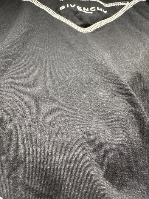 GIVENCHY（ジバンシィ）GIVENCHY (ジバンシィ) ステッチロゴTシャツ ブラック サイズ:Sの古着・服飾アイテム