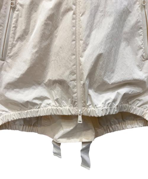 MONCLER（モンクレール）MONCLER (モンクレール) EURIDICE/ウインドブレーカー アイボリー サイズ:00の古着・服飾アイテム