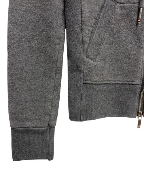 Thom Browne（トムブラウン）Thom Browne (トムブラウン) 4barジップパーカー グレー サイズ:40の古着・服飾アイテム